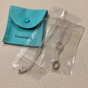 Tiffany's Interlocking 3 Circles Lariat Pendant